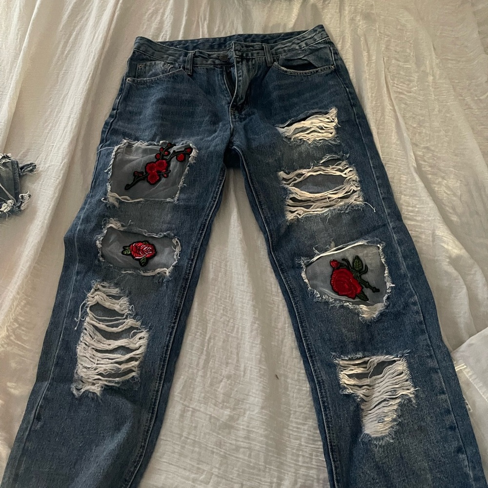 Trendy Distressed Blue Jeans with Floral Embroidery